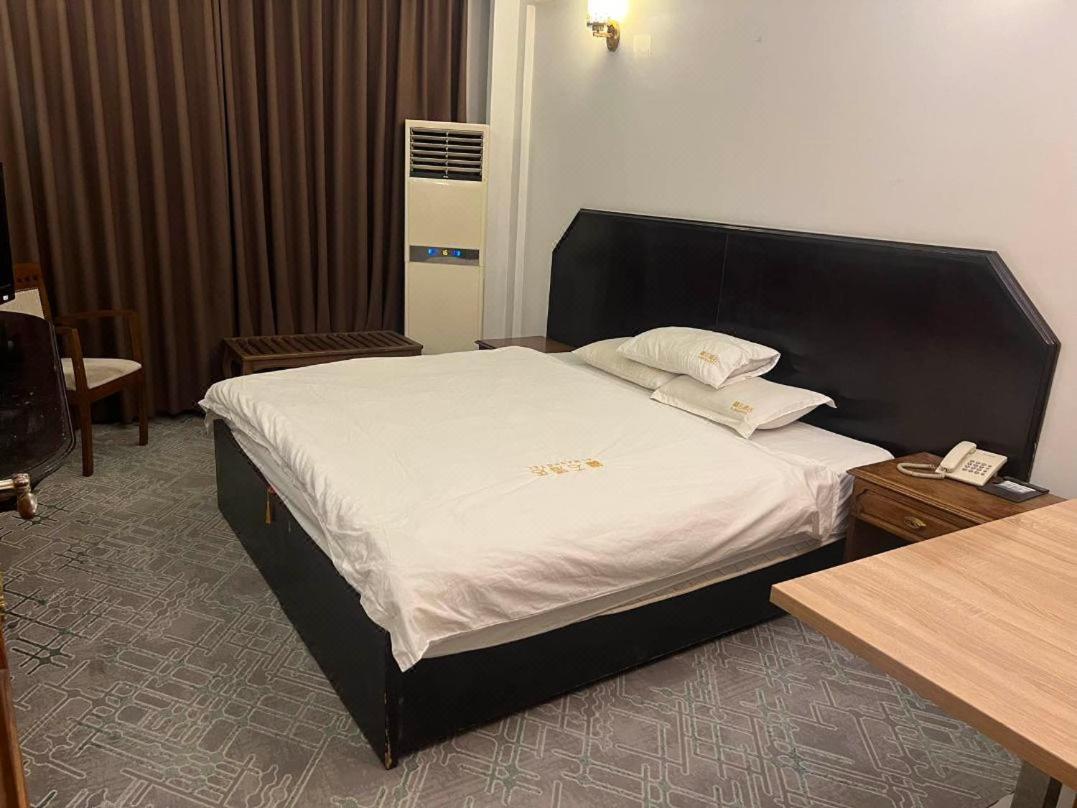 Al Mas Hotel Baghdād エクステリア 写真